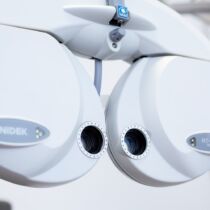 Уред за изследване на очи Nidek RT-5100